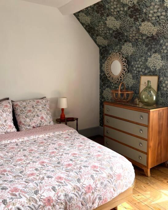 Charmante Maisonette A Arconnay מראה חיצוני תמונה