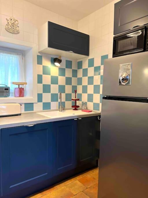 Charmante Maisonette A Arconnay מראה חיצוני תמונה